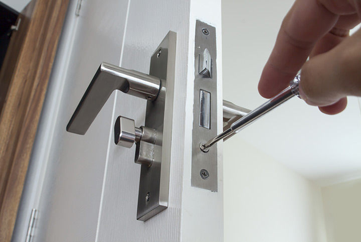 Our local locksmiths are able to repair and install door locks for properties in Walthamstow and the local area.